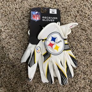 Pittsburgh Steelers youth receiver gloves